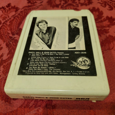 Daryl Hall & John Oates, Voices