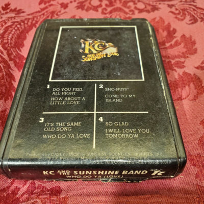 KC & Sunshine Band, Who Do Ya (Love)