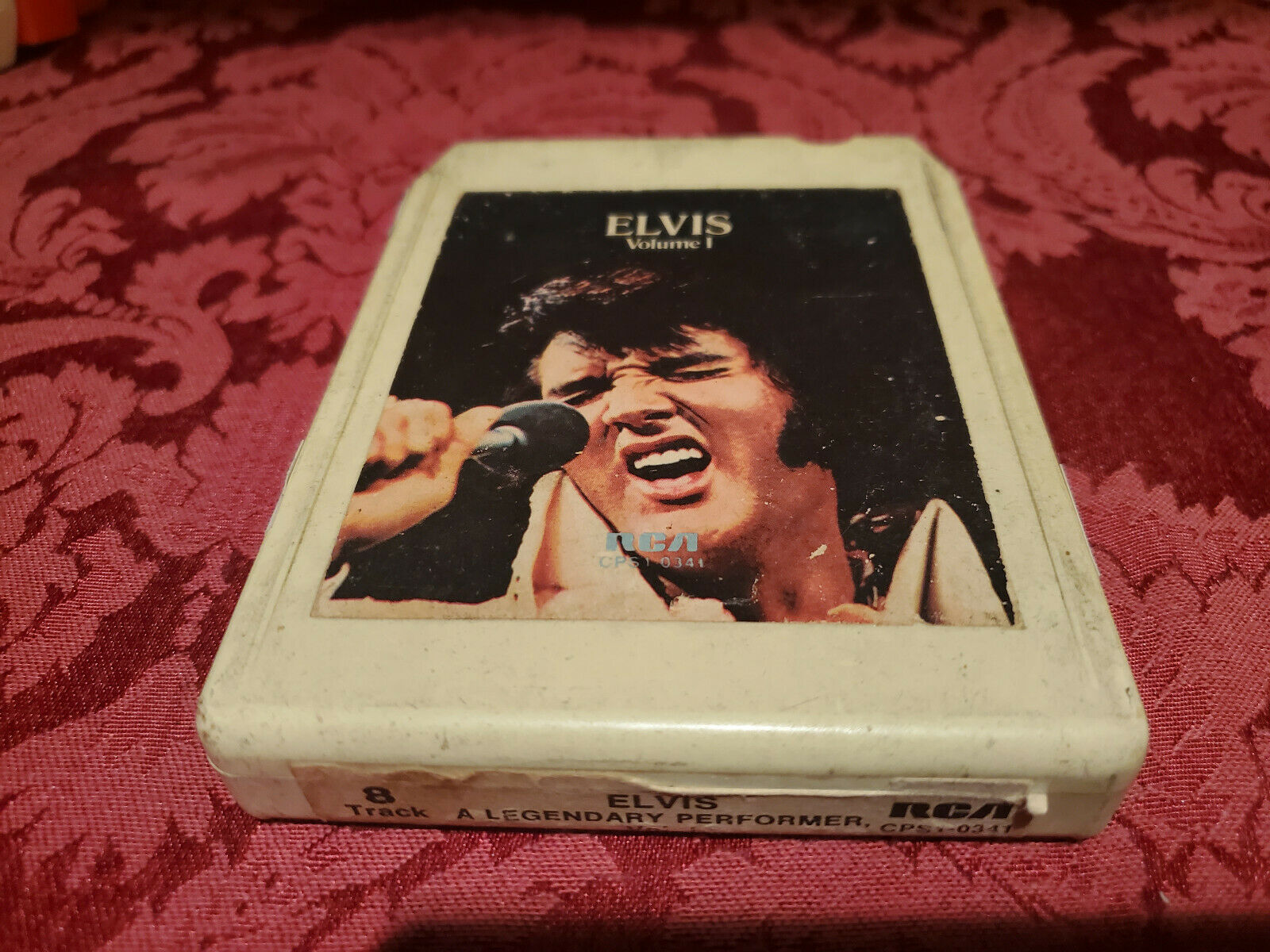 Elvis cheapest Presley - A Legendary Performer,8-Track Cartridge