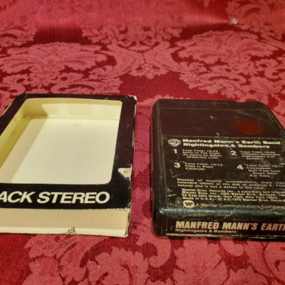 Manfred Mann's Earth Band, Nightingales & Bombers