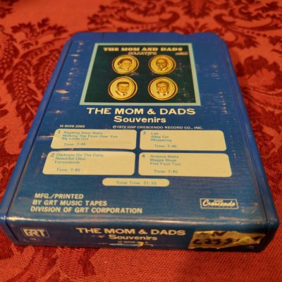 Mom & Dads, Souvenirs