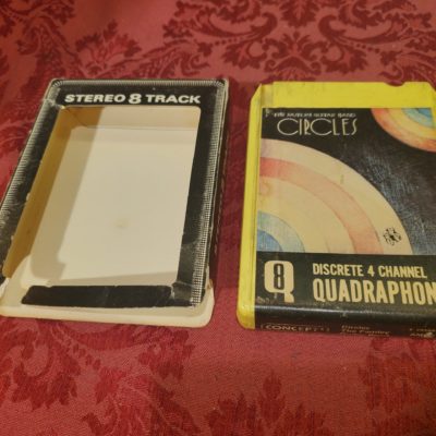 Family Guitar Band, Circles (QUAD)