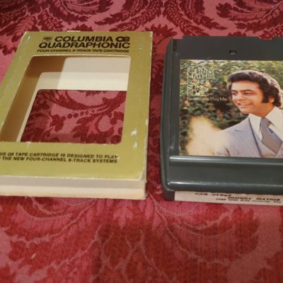 Johnny Mathis, Song Sung Blue feat. Play Me (QUAD)