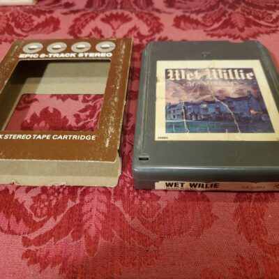 Wet Willie, Manorisms