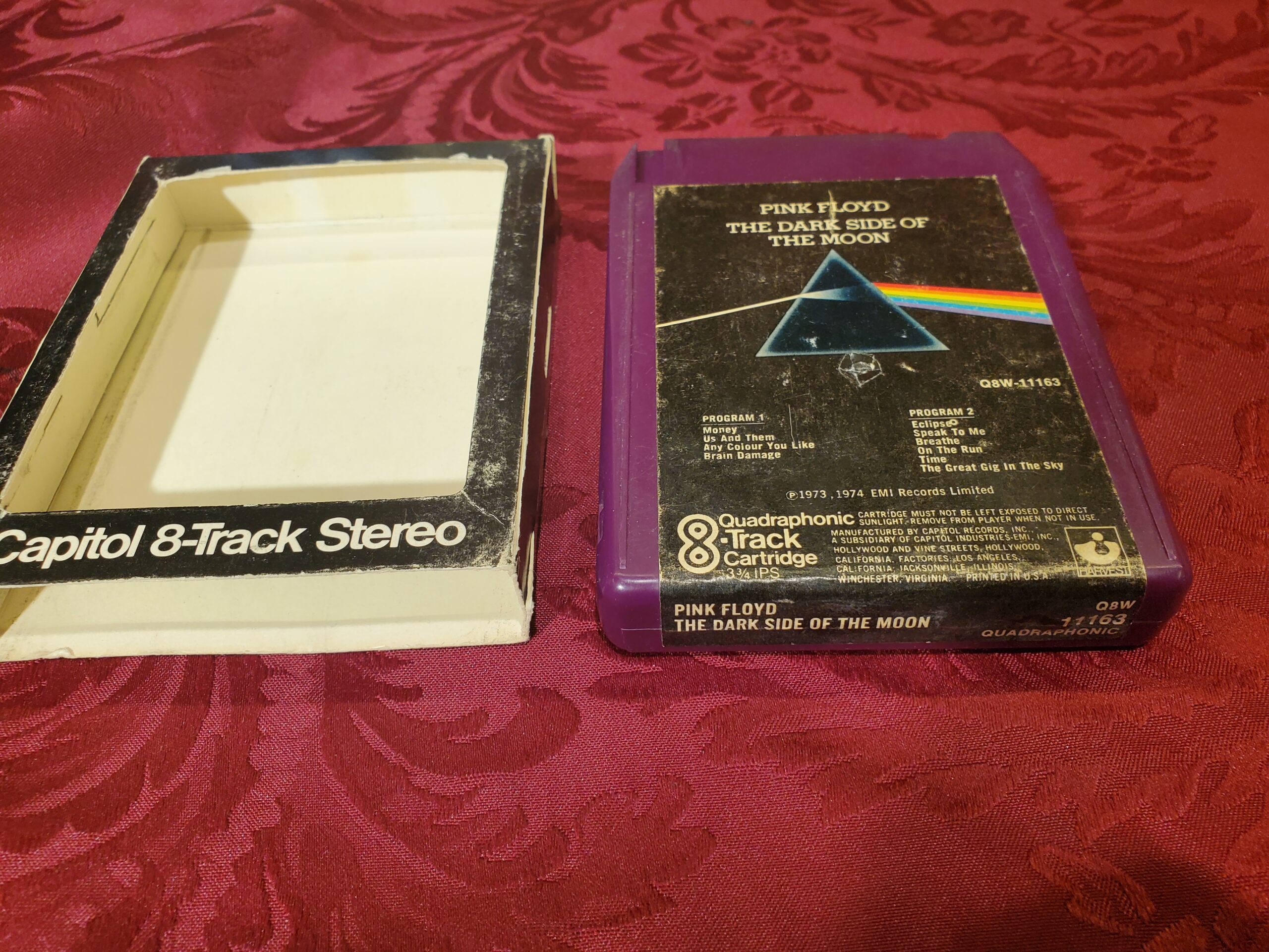 Pink Floyd, Dark Side Of The Moon (QUAD) – The 8-Track Tape Store