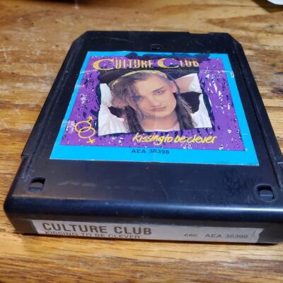 Culture Club, Kissing To Be Clever