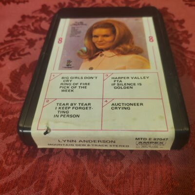 Lynn Anderson, self-titled