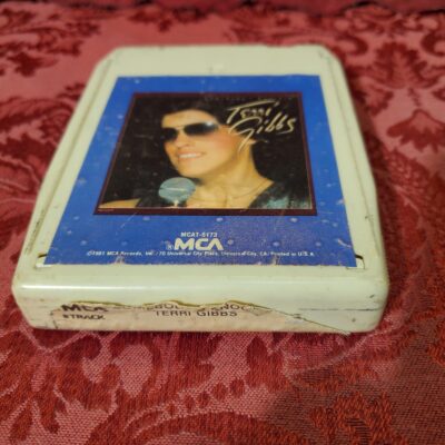 Terri Gibbs, Somebody's Knockin'