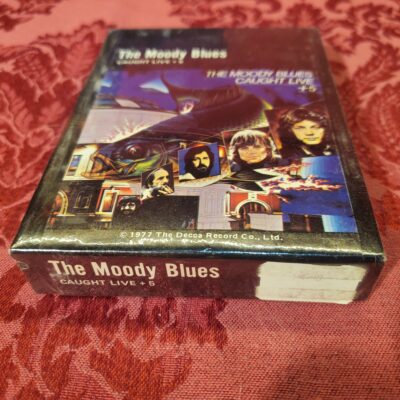 Moody Blues, Caught Live + 5 (SEALED)