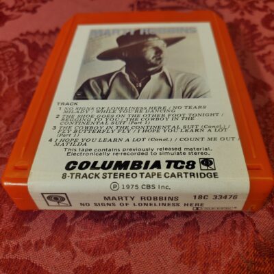 Marty Robbins, No Signs Of Loneliness Here