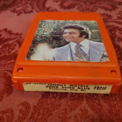 Johnny Mathis, Song Sung Blue feat. Play Me