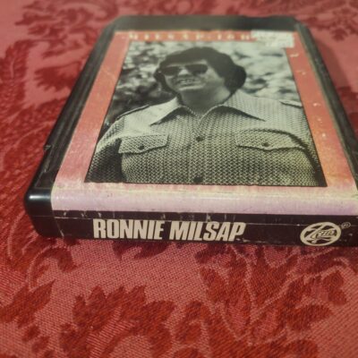 Ronnie Milsap, 16 Greatest Hits