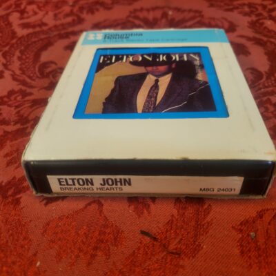 Elton John, Breaking Hearts