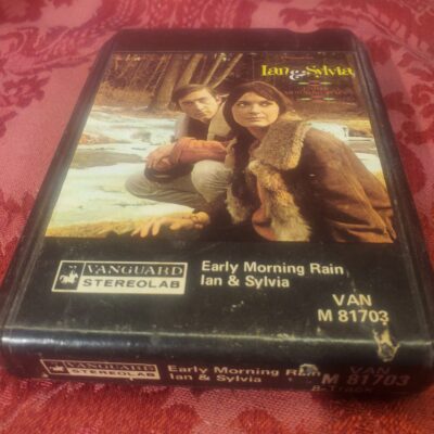 Ian & Sylvia, Early Morning Rain