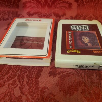 Grace Slick, Manhole