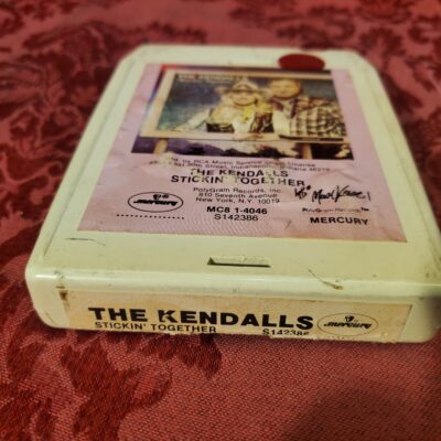 Kendalls, Stickin' Together