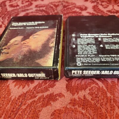 Pete Seeger & Arlo Guthrie, Together In Concert