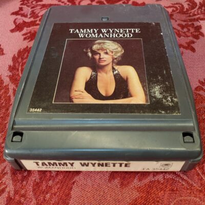 Tammy Wynette, Womanhood