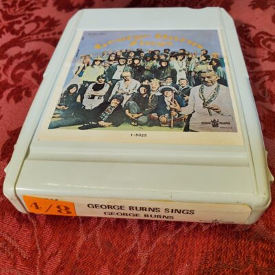 George Burns, Sings George Burns (4-TRACK)